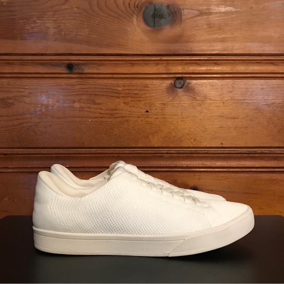 Kizik Shoes - Kizik Knit White Sneaker Size 8
